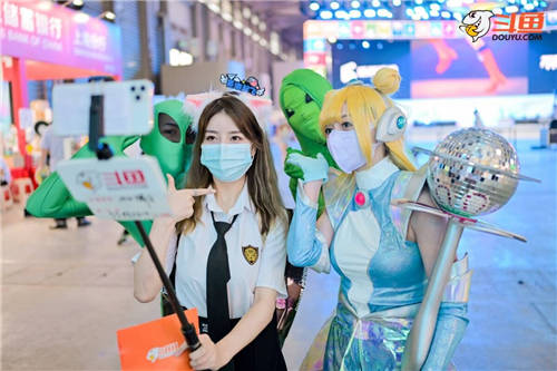 積極應對疫情、暴雨！斗魚“云逛展”成ChinaJoy“最大贏家”