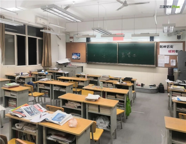 教室燈光出標準，三雄極光用光健康守護孩子成長！