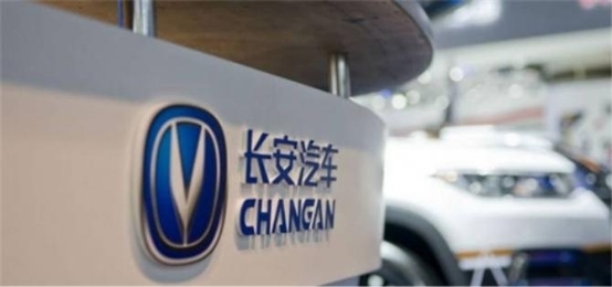 國(guó)產(chǎn)車(chē)銷(xiāo)量冠軍的背后：長(zhǎng)安汽車(chē)朱華榮視研發(fā)為企業(yè)生命