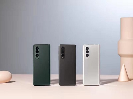 屏下攝像頭技術加持 三星Galaxy Z Fold3 5G實現(xiàn)更沉浸視覺體驗