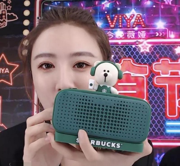 薇婭“薇”來(lái)生活專場(chǎng)直播，教你用天貓精靈智能生活“兩件套”，打造精致夜生活
