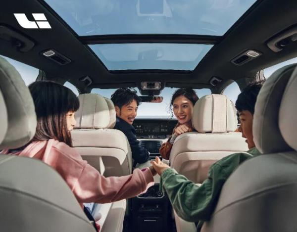 理想汽車幸福智能空間，實(shí)實(shí)在在的功能和細(xì)節(jié)！