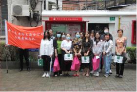 平安養(yǎng)老險上海分公司開展重陽節(jié)慰問孤老公益活動