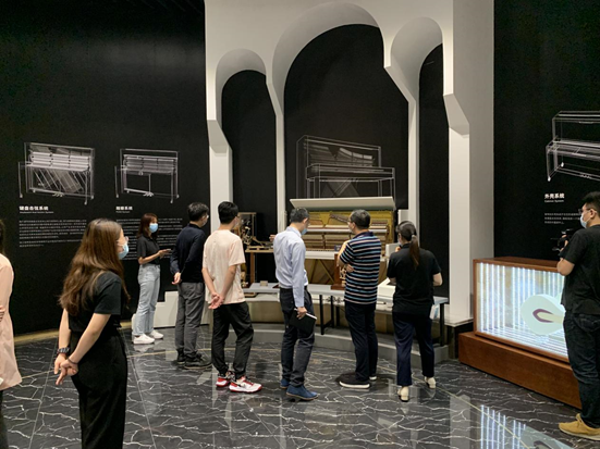 大陽金融研究所代表博眾投資對珠江鋼琴開展實地調(diào)研