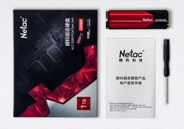 朗科絕影N950E Pro固態(tài)硬盤(pán)評(píng)測(cè)：獨(dú)立緩存搭配個(gè)性散熱馬甲，確保性能高速穩(wěn)定
