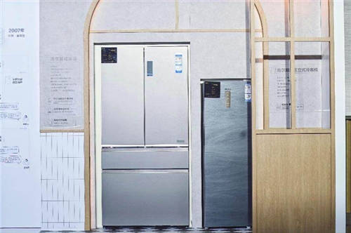 抓住年輕人的消費(fèi)習(xí)慣！海爾冰箱用食材拼出“國潮”建筑