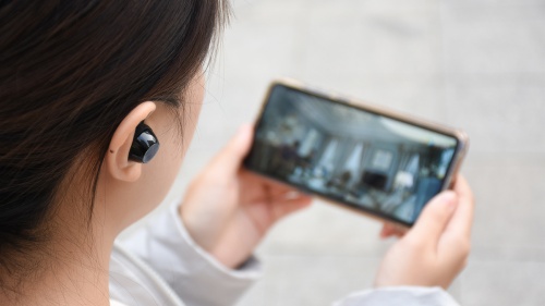 2021藍(lán)牙耳機怎么選？無線藍(lán)牙耳機實測推薦