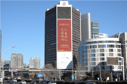 來(lái)酷科技南北地標(biāo)齊亮相，引領(lǐng)最強(qiáng)地表智慧零售業(yè)新風(fēng)尚