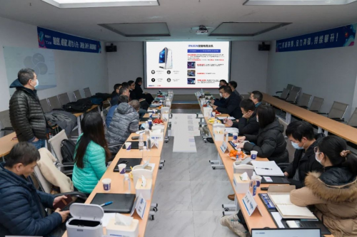 匯聚動能共創(chuàng)新未來，英特爾到訪攀升電腦