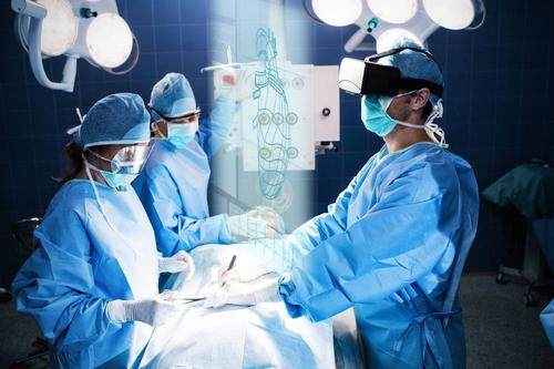 VR在醫(yī)療保健行業(yè)中的應用有哪些？還有哪些增長空間？.jpg