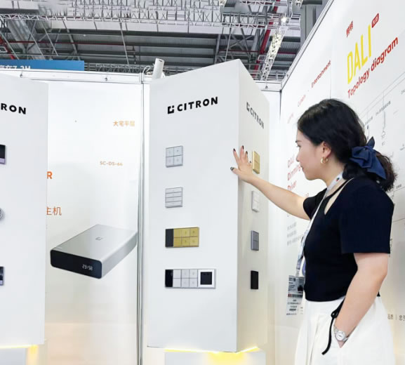 顏值、品質、標準，世聰智能打造智能家居新業(yè)態(tài).jpg