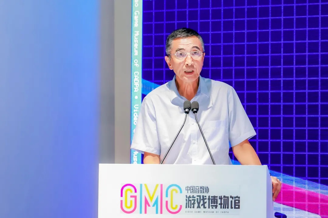 中國音像與數(shù)字出版協(xié)會(huì)第一副理事長(zhǎng)、游戲工委主任委員 張毅君_副本.jpg