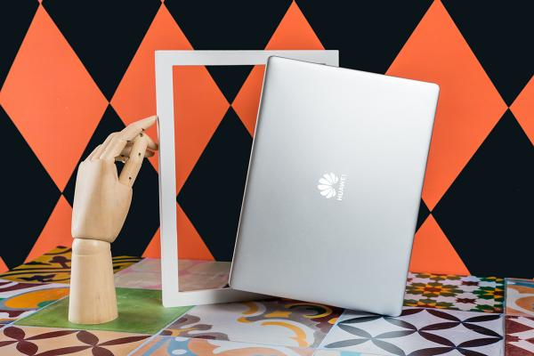 輕薄本成PC市場增長新引擎，華為MateBook 13筆記本實力領銜！