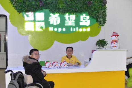 少兒編程，讓兩個孤獨的靈魂碰撞出一束溫暖的光