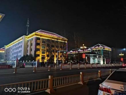 4800萬像素+超大廣角，華為nova4后置三攝帶來更多新玩法