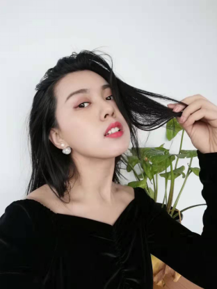 華為nova 4e：前置3200萬(wàn)立體美顏 讓美與眾不同