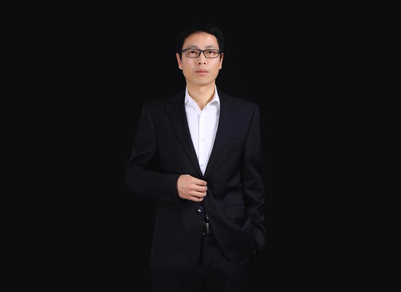 海深科技CEO戴劍彬做客澎湃問(wèn)吧：無(wú)人零售會(huì)跟互聯(lián)網(wǎng)裁員潮嗎