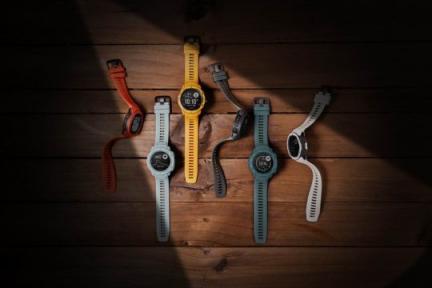 明星同款時(shí)尚潮表！Garmin Instinct開春新配色
