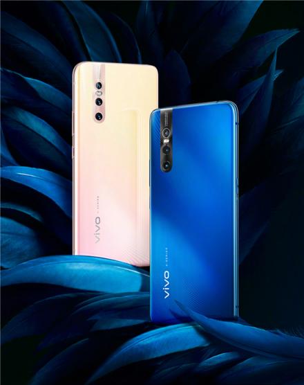vivo X27憑實(shí)力說話，五個(gè)理由說服你，你和網(wǎng)紅就差一臺它
