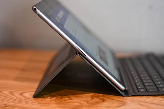 全新HUAWEI MateBook E體驗(yàn) 用便攜和極速帶來完美辦公享受