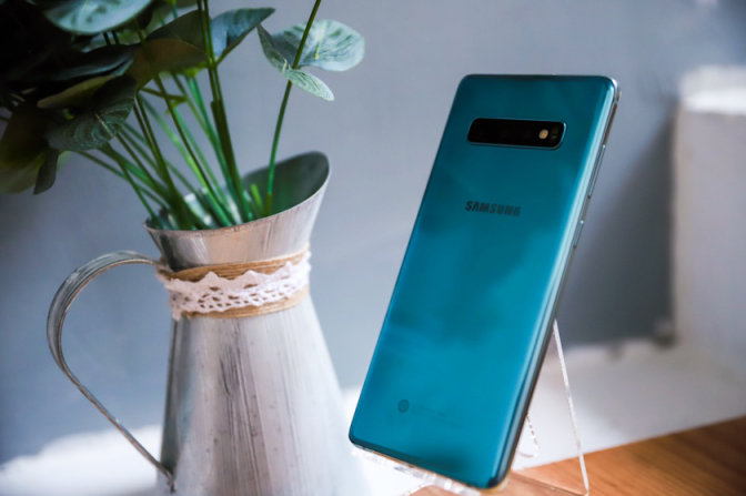 三星Galaxy S10系列厲害了! 除了屏幕創(chuàng)新，它還有這些優(yōu)勢
