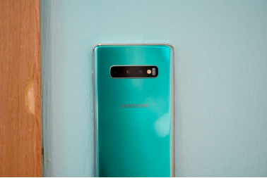 三星Galaxy S10拍照系統(tǒng)全升級(jí)，PK華為P30
