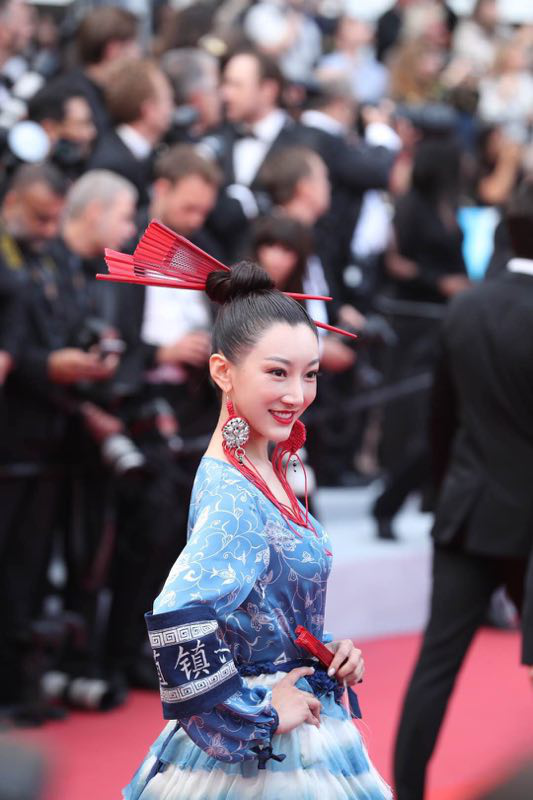 小仙女吳茉彤亮相戛納電影節(jié)，演繹中國風(fēng)