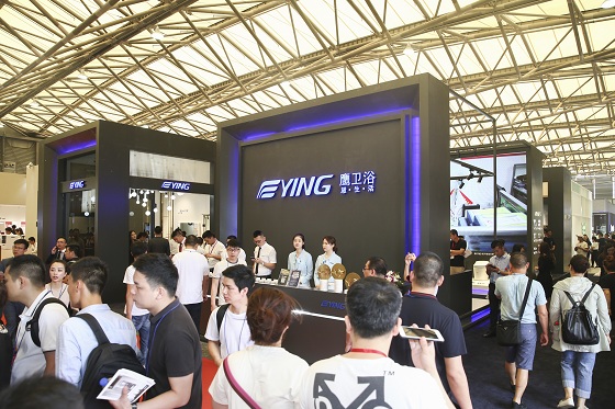 YING硬核亮相KBC，現場簽約CCTV2《秘密大改造》