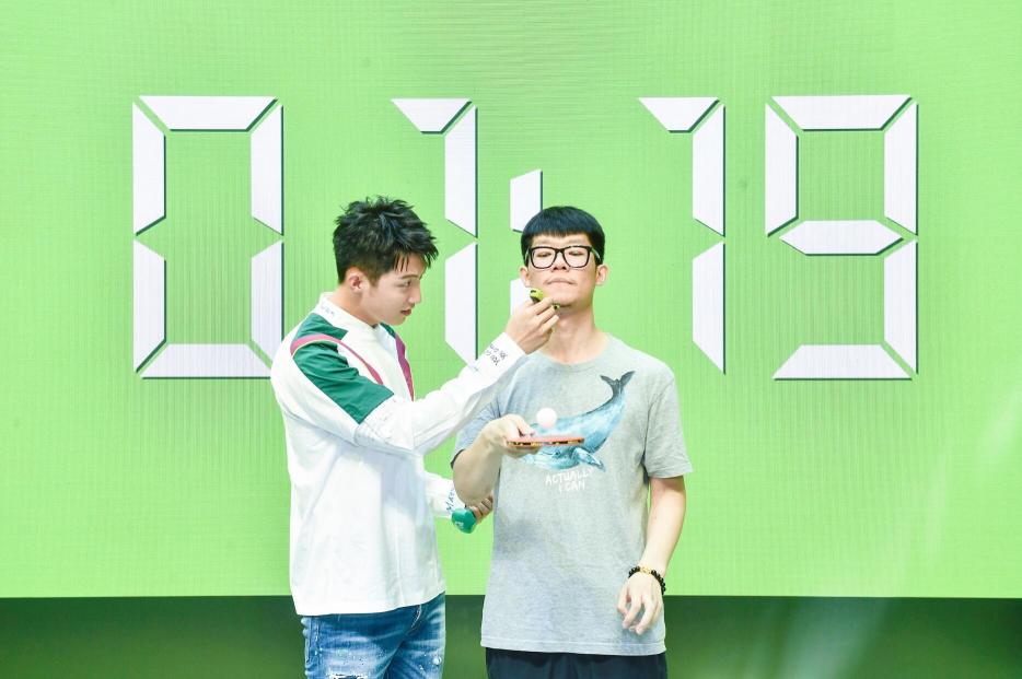 打破規(guī)則，放肆T 飛利浦新款小T刀青春首發(fā)顛覆亮相