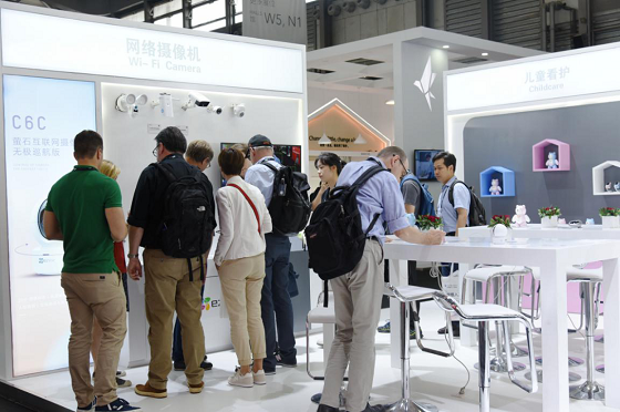 螢石攜多款新品亮相CES Asia 2019 示范未來(lái)生活新方式