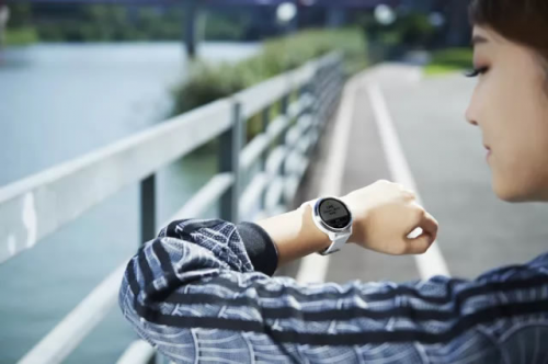 Garmin 618瘋狂剁手季，一“表”你的運動時尚態(tài)度