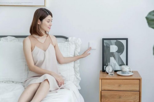 智裝來(lái)了！全屋智能如何讓傳統(tǒng)家裝“如虎添翼”