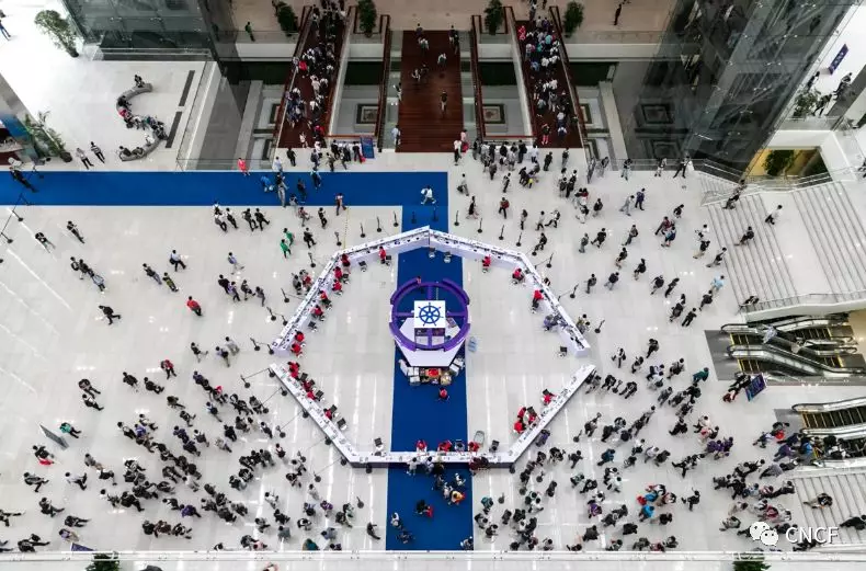 KubeCon + CloudNativeCon + Open Source Summit 2019大會第二天看點(diǎn)不斷!