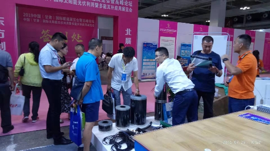 暖季地暖科技酒泉分公司甘肅暖通展成功參展！清潔供暖大勢(shì)所趨