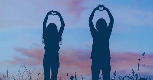 用愛托起早產(chǎn)兒新生翅膀！公益之路，健合與你同行