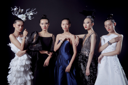 變身“女神”，時尚Model為你推薦GarminMove系列