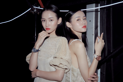 變身“女神”，時尚Model為你推薦GarminMove系列