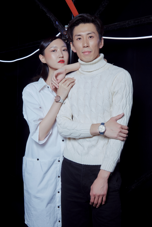 變身“女神”，時尚Model為你推薦GarminMove系列