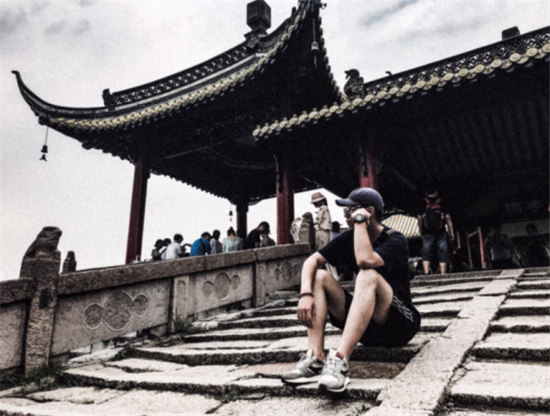 Soul上旅居荷蘭的攝影師，記錄下漢服在異國的驚鴻一瞬