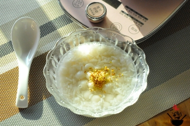 桂花開了？小熊電器養(yǎng)生壺：開了就拿來做酒釀丸子吧