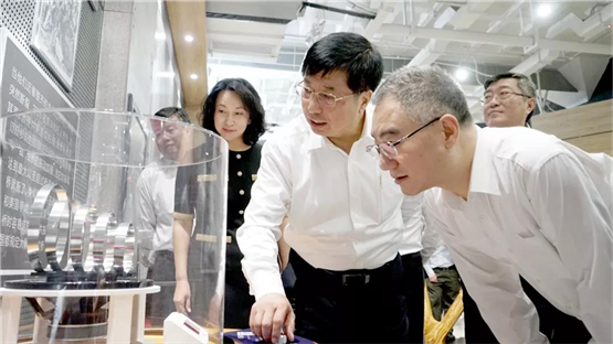 海信科學(xué)探索中心正式對(duì)外開(kāi)放，喂飽你的好奇心！