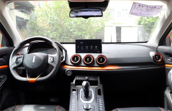 VV5 1.5T讓國(guó)產(chǎn)車更上一個(gè)臺(tái)階，入門(mén)豪華SUV已是如此強(qiáng)大