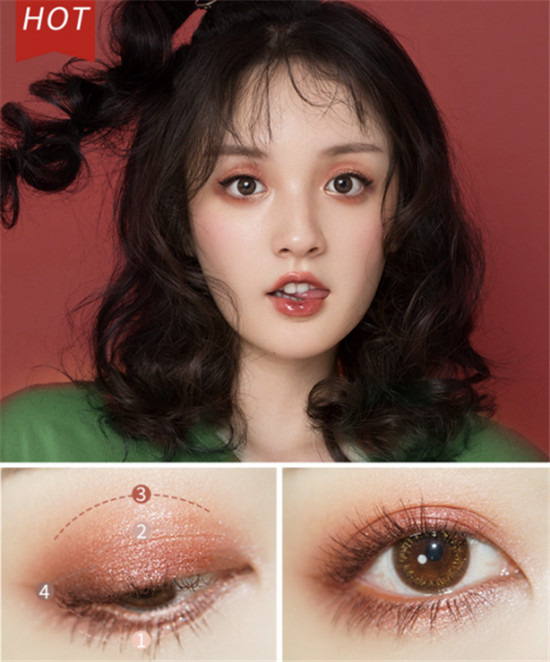 拔草稚優(yōu)泉四色折疊眼影，get張?jiān)评椎摹懊馈?/></p><p>二、#109星鉆迷棕</p><p>#109星鉆迷棕是氣質(zhì)暗紅棕與金從閃的華麗碰撞,內(nèi)含偏光、啞光跟金蔥閃,顏色的飽和度和顯色度高,能輕松上色不飛粉,是一款非常適合彩妝新手的大地色眼影,完全不用擔(dān)心暈妝的尷尬。這款眼影上妝后,眼睛變得非常迷人,很顯膚白,提亮膚色,提升氣質(zhì)。</p><p align=