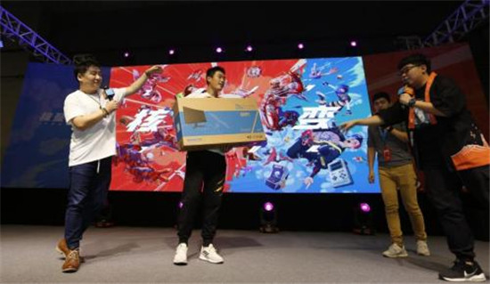 翼彩紛呈，競出不凡！易美遜翼競顯示器帶你重溫核聚變Tour杭州站！