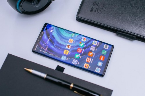 華為Mate30系列5G版首銷(xiāo)開(kāi)啟 “5G爆品”每分鐘1億銷(xiāo)售額