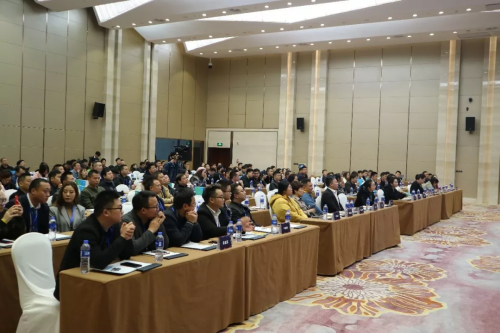 客如云武漢、西安兩地餐飲大數(shù)據(jù)榜單揭曉，特色美食受追捧，市場(chǎng)機(jī)會(huì)充足！