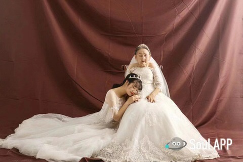 讓星球充滿(mǎn)愛(ài)！95后Soul用戶(hù)送出愛(ài)的抱抱