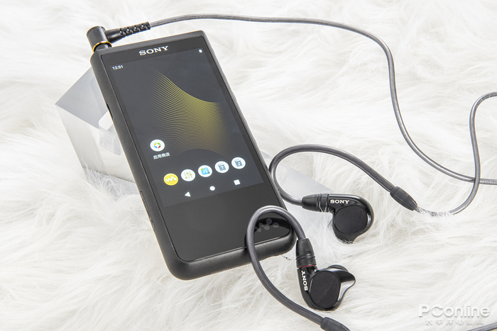 索尼ZX505對比飛傲M11Pro：索尼要憑借什么殺出層層重圍？