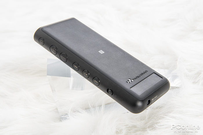索尼ZX505對比飛傲M11Pro：索尼要憑借什么殺出層層重圍？