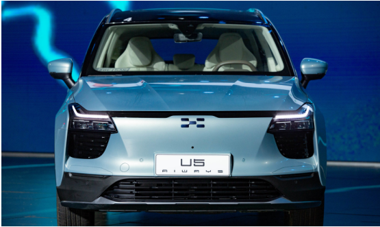 新勢代品質(zhì)SUV，愛馳U5亮相?？谲囌公@好評